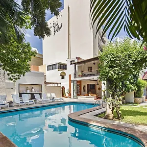 Casa Del Balam Mexico